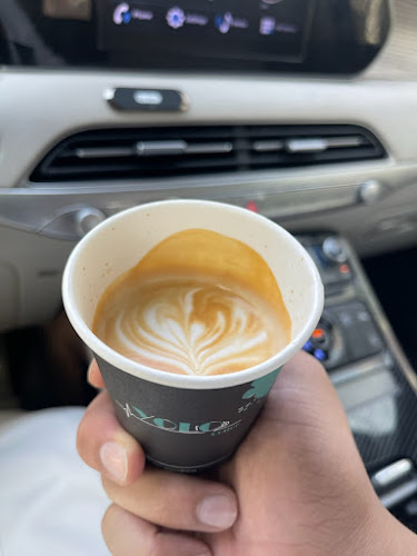 يولو قهوة مختصة - Yolo specialty coffee - جدة