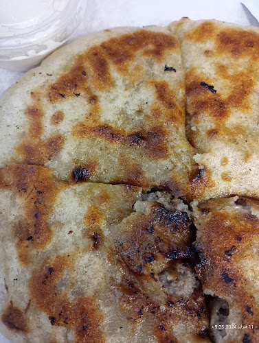 Opinii despre مطعم نجم النيل للأكلات المصرية în مكة - الضيافة