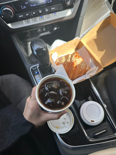 Opinii despre BREWS coffee and brunch în الدمام - الضيافة