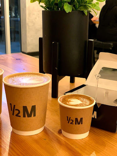 Back Yard by RJ7, طريق الملك عبدالعزيز الفرعي، الياسمين، الرياض 13326