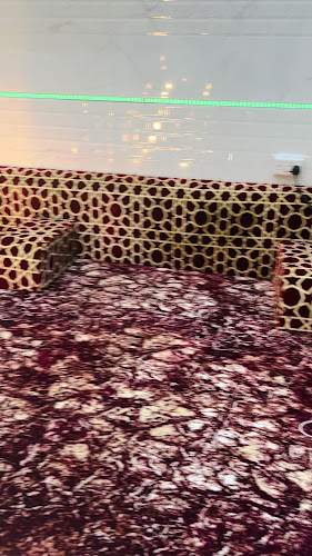 Comentarii opinii despre مطعم الشباب الجيد البخاري