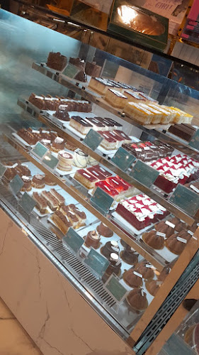 Comentarii opinii despre حلويات وكافيه سعد الدين Saadeddin Pastry