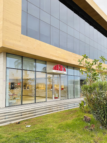 حي، حطين، شارع الأمير تركي بن عبد العزيز الأول، مخرج 2، الرياض 13512