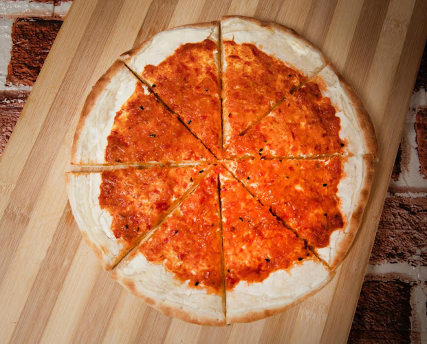 شيخ البيتزا والمناقيش - جدة