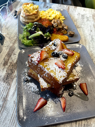 Opinii despre Lapate Lounge لابات لونج în الدمام - الضيافة