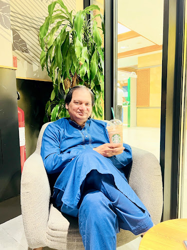 Opinii despre Starbucks în مكة - الضيافة