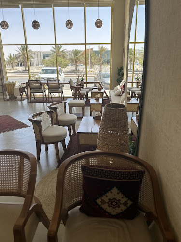 LOVENA - الضيافة