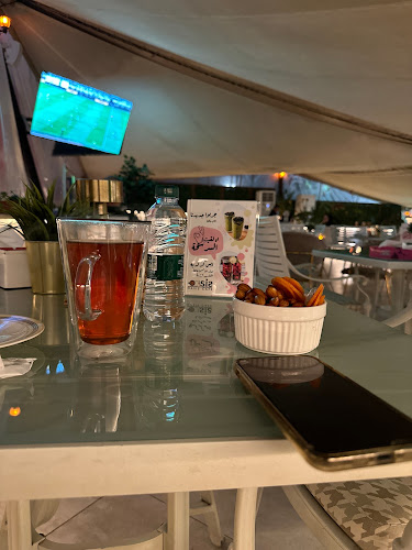 Opinii despre Oasis Cafe & Lounge în الخبر - الضيافة