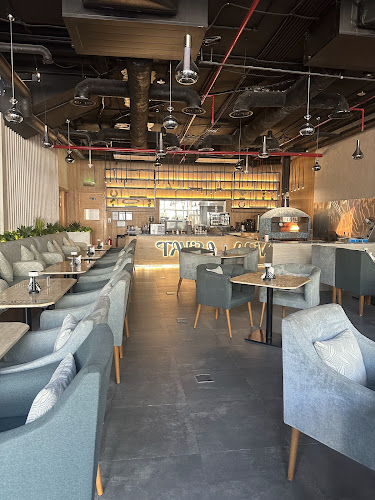 طريق أنس ابن مالك، مع، أبي بكر الصديق تقاطع طريق أبي بكر الصديق، الرياض 13322