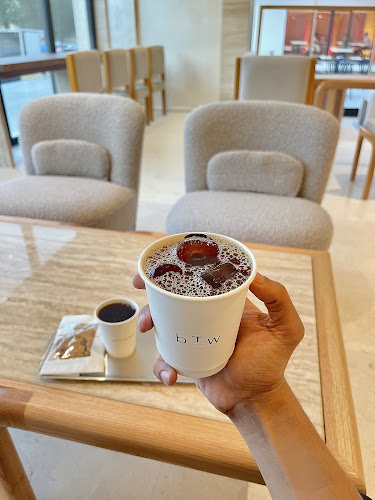 By The Way (BTW) - الرياض