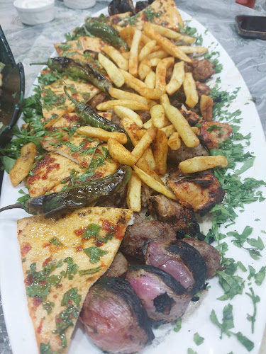 مطعم مشويات الديوان الحلبي (فلسطين)-Al Dewan AL Halabi Palestine - الضيافة