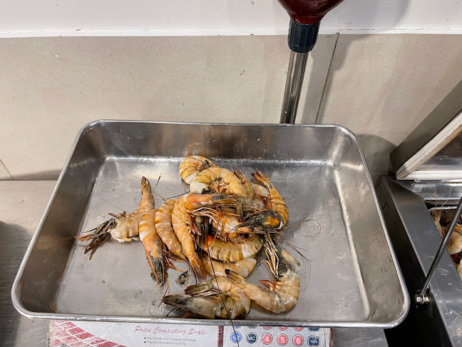 Opinii despre أبو خالد للاسماك ( بيت الروبيان ) în جدة - الضيافة