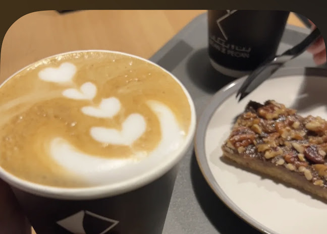 Comentarii opinii despre بن و بيكان