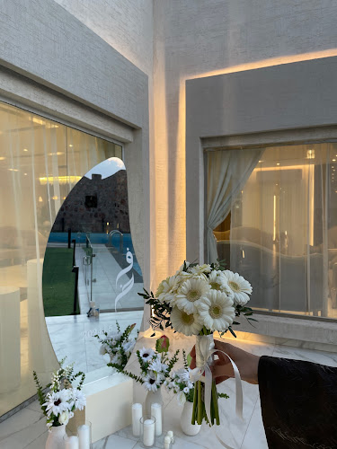 خلف النور مول بجانب كوفي بينز, العيون، المدينة المنورة 42331