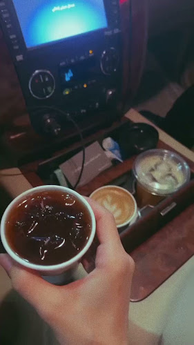 Opinii despre لابيلا كافيه | LABÊLLA CAFÉ în بلجرشي - الضيافة