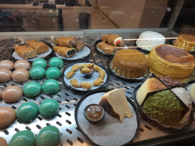 أنكل أوساكا - الضيافة