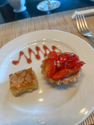 The Oberoi, Madina 1880 Abizar Road Madina، المدينة المنورة