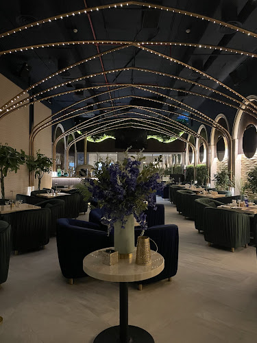 خيمة و مقهى الواحة - الضيافة