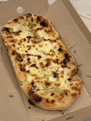 Comentarii opinii despre سومو سايز بيتزا