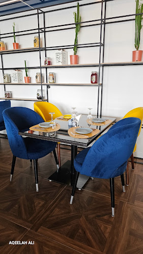 Lavish catering - الضيافة