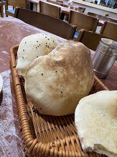 شاطئ الصيادالملز للمأكولات البحريه - الرياض