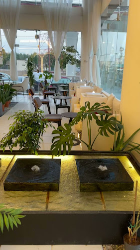 مقهى - مجتمع فناء - الرياض