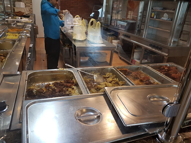 Comentarii opinii despre مطعم قصر طيبة