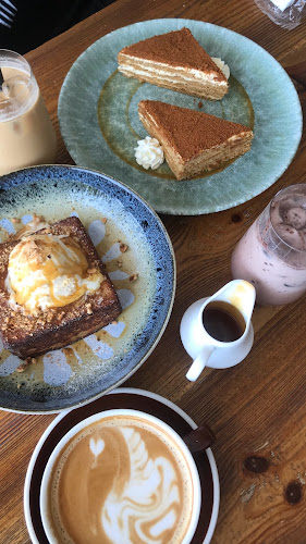 Ekleel cafe - إكليل كافيه - الضيافة