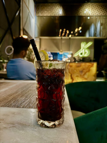 Opinii despre هاف باوند în الدمام - الضيافة