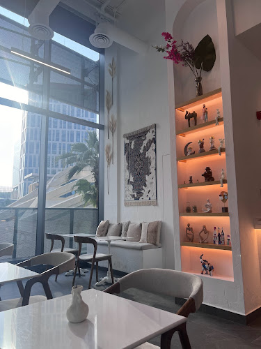 بسترينا بيكري - الضيافة