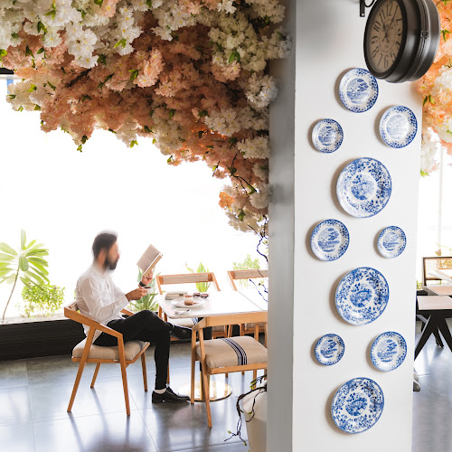 طريق الأمير نايف بن عبدالعزيز، العزيزية، الدمام 32424