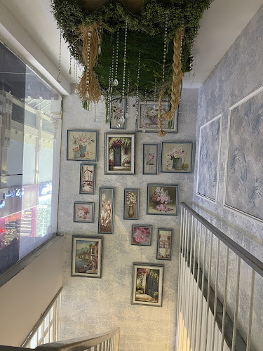 TopLine Souq Marjaan - الضيافة