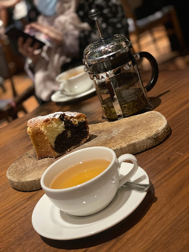 إيرث كافيه - الضيافة