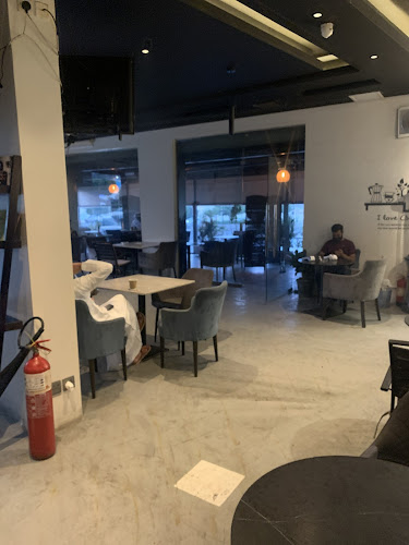 كورال كافيه ( قهوة ومعسل ) - أبها