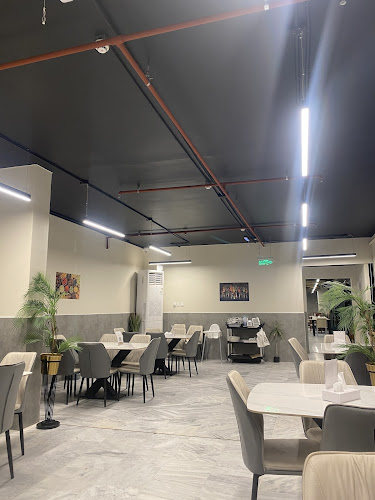 حي, 2202 طريق خالد بن الوليد الفرعي، بئر عثمان، المدينة المنورة 42331 6565،