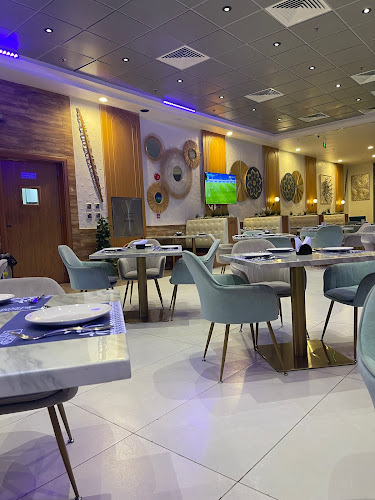 مطعم و مقهى بيتش هاوس - الضيافة