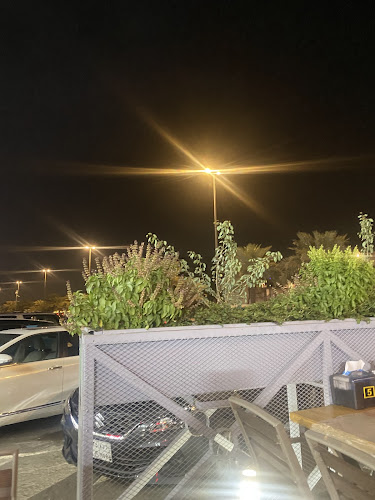 مطعم درة الفرات الدمشقي - المدينة المنورة