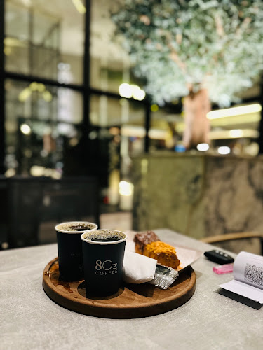 Opinii despre ايت اوز كوفي | 8oz Coffee în المدينة المنورة - الضيافة