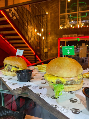 يور برجر - الضيافة