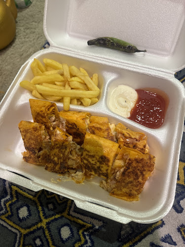 Opinii despre مطعم رايق în الدمام - الضيافة