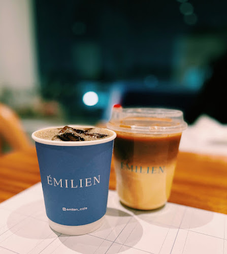 Opinii despre إميلين în الدمام - الضيافة