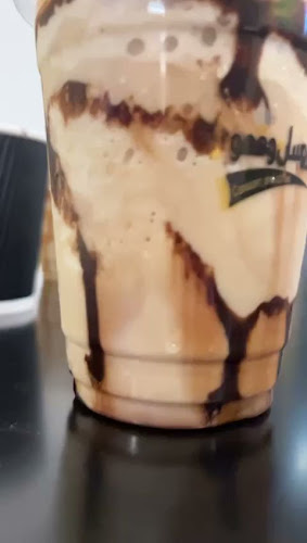 كروسان وقهوة - الضيافة