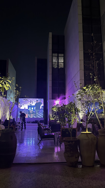 بولونيه | POLONÉ