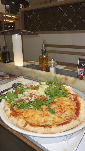 Comentarii opinii despre فابيانو رد سي مول