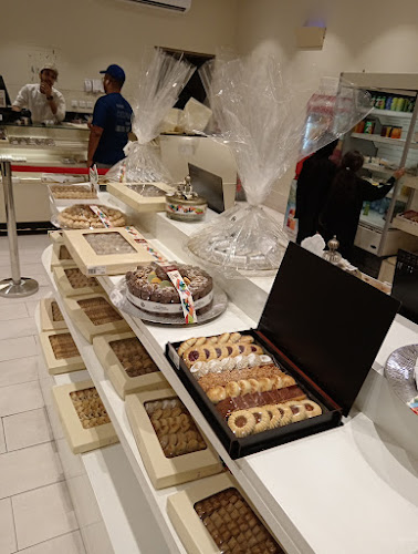 Comentarii opinii despre مخبز المعامير ( فرع الخزامي ) almaameer bakery