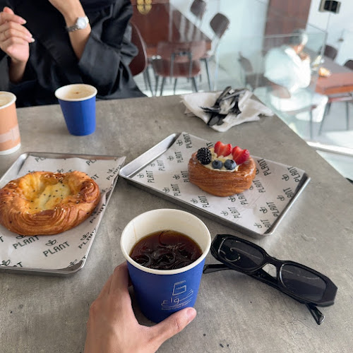 Comentarii opinii despre قهوة ومخبز بلانت