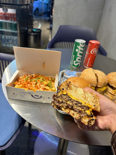 Opinii despre Trip brgr în الدمام - الضيافة