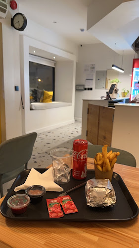 3710 شارع الأمير ناصر بن سعود بن فرحان آل سعود، الصحافة، الرياض 13321 7662،، الصحافة، الرياض 13321،، الرياض 13321