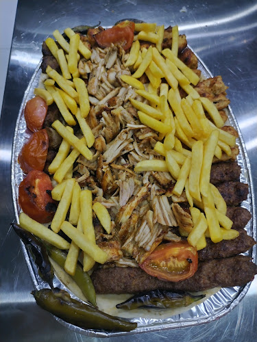 شاورما الباشا - الضيافة