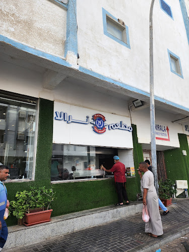 مطعم نرالا الشرفية